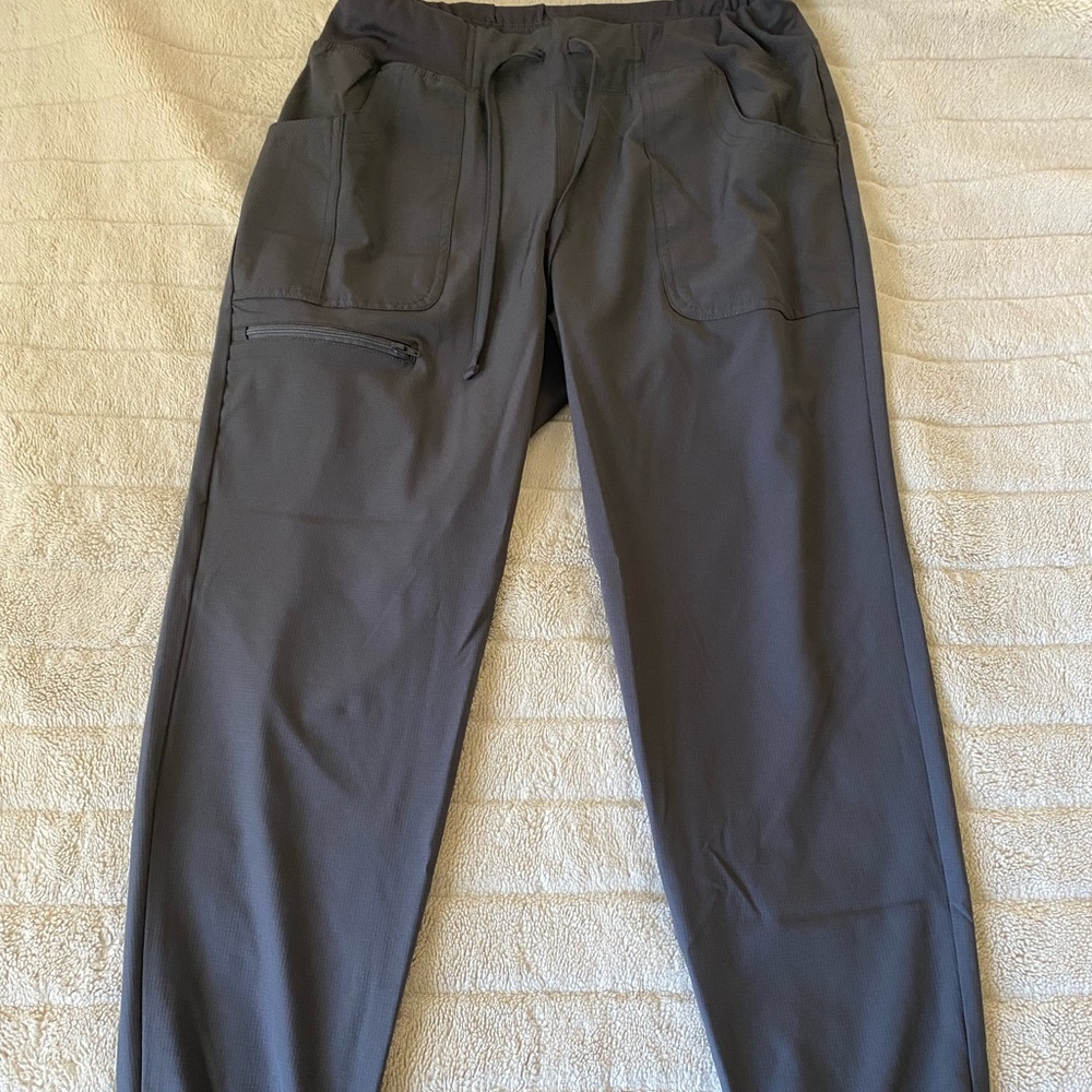 Women’s Jogger Scrub Pants - Pewter